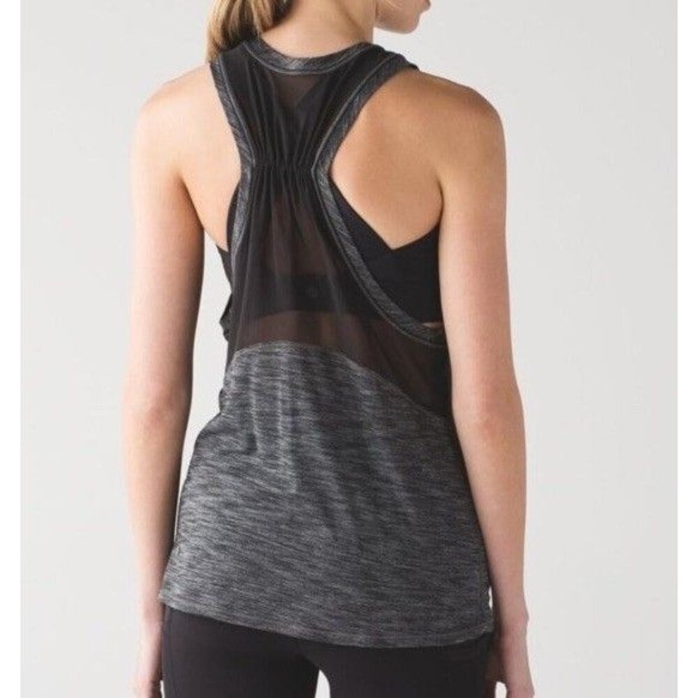 Lululemon Size 4 Work The Circuit Tank Top Black Gray